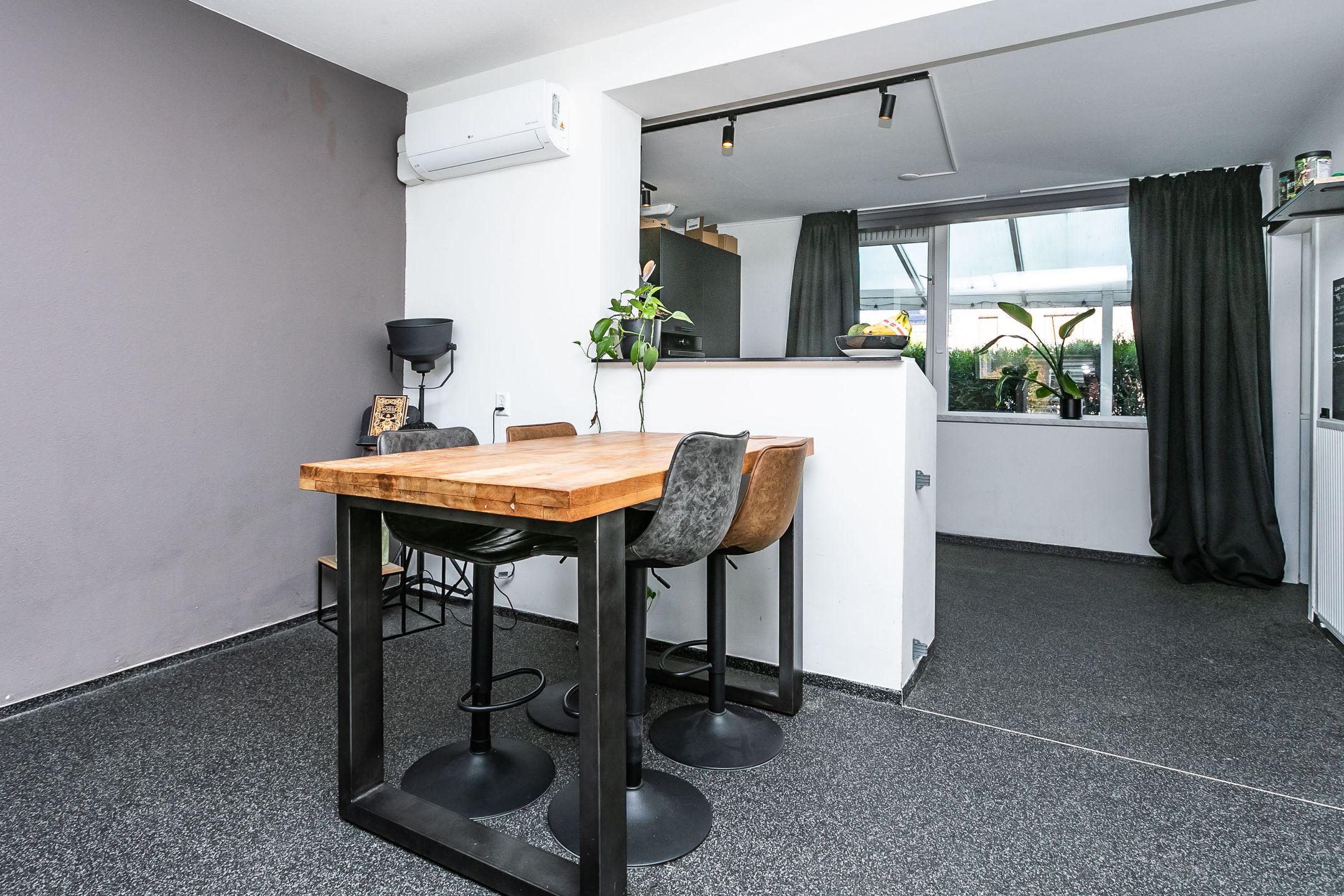 Renovated Semi-Detached Home with Double Garage in Brunssum — 9