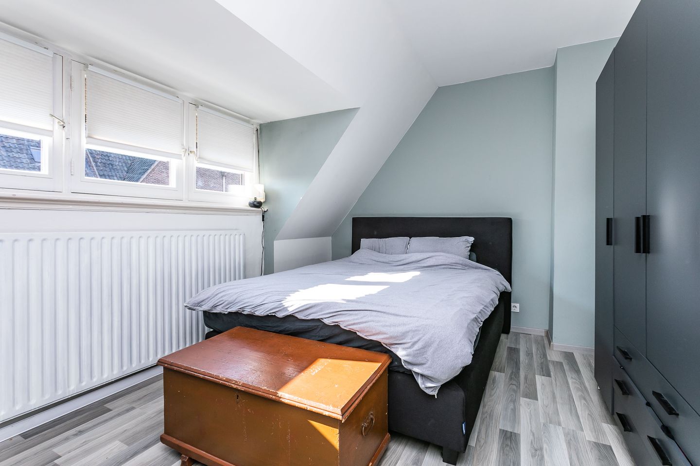 Renovated Semi-Detached Home with Double Garage in Brunssum — 19