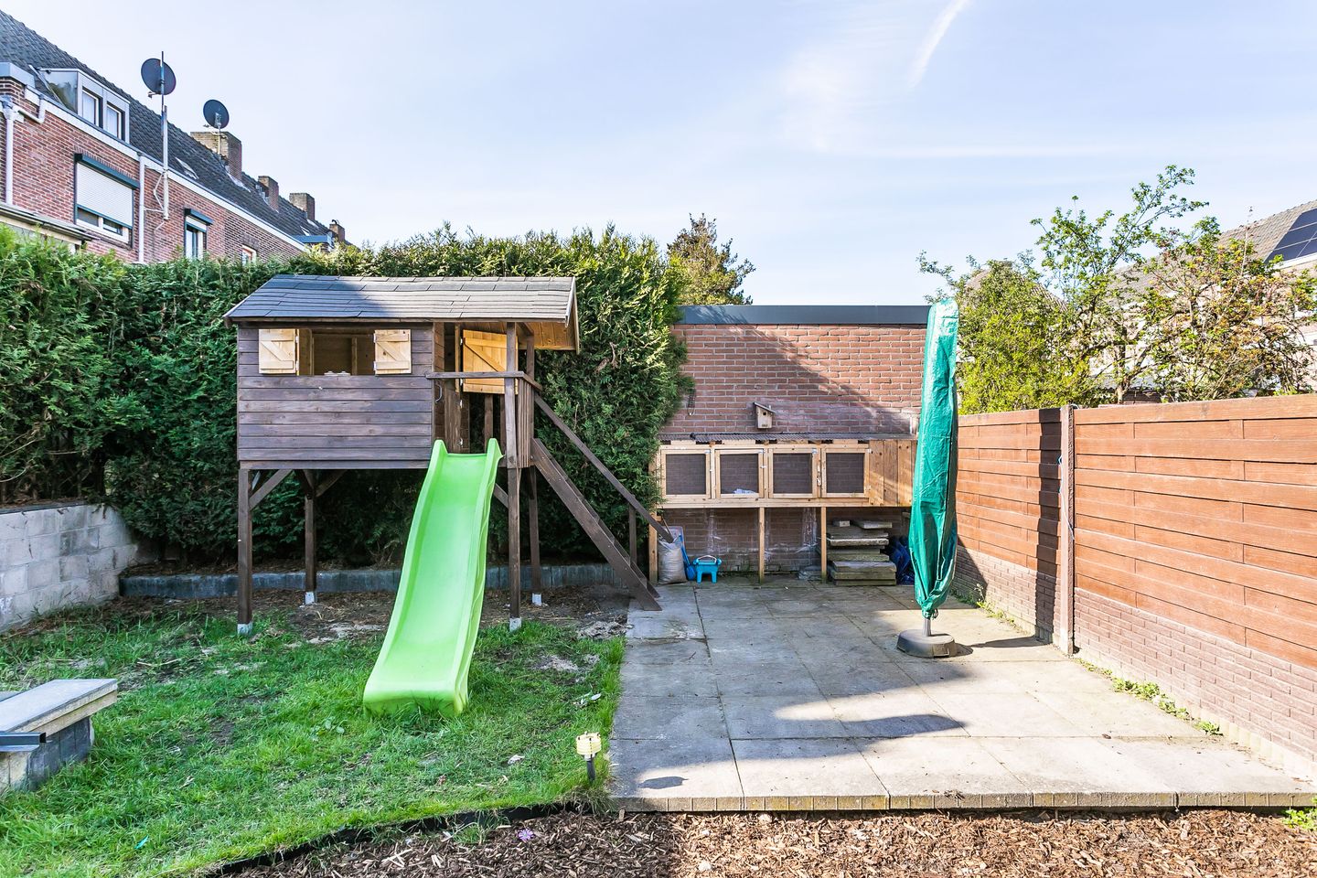 Renovated Semi-Detached Home with Double Garage in Brunssum — 35
