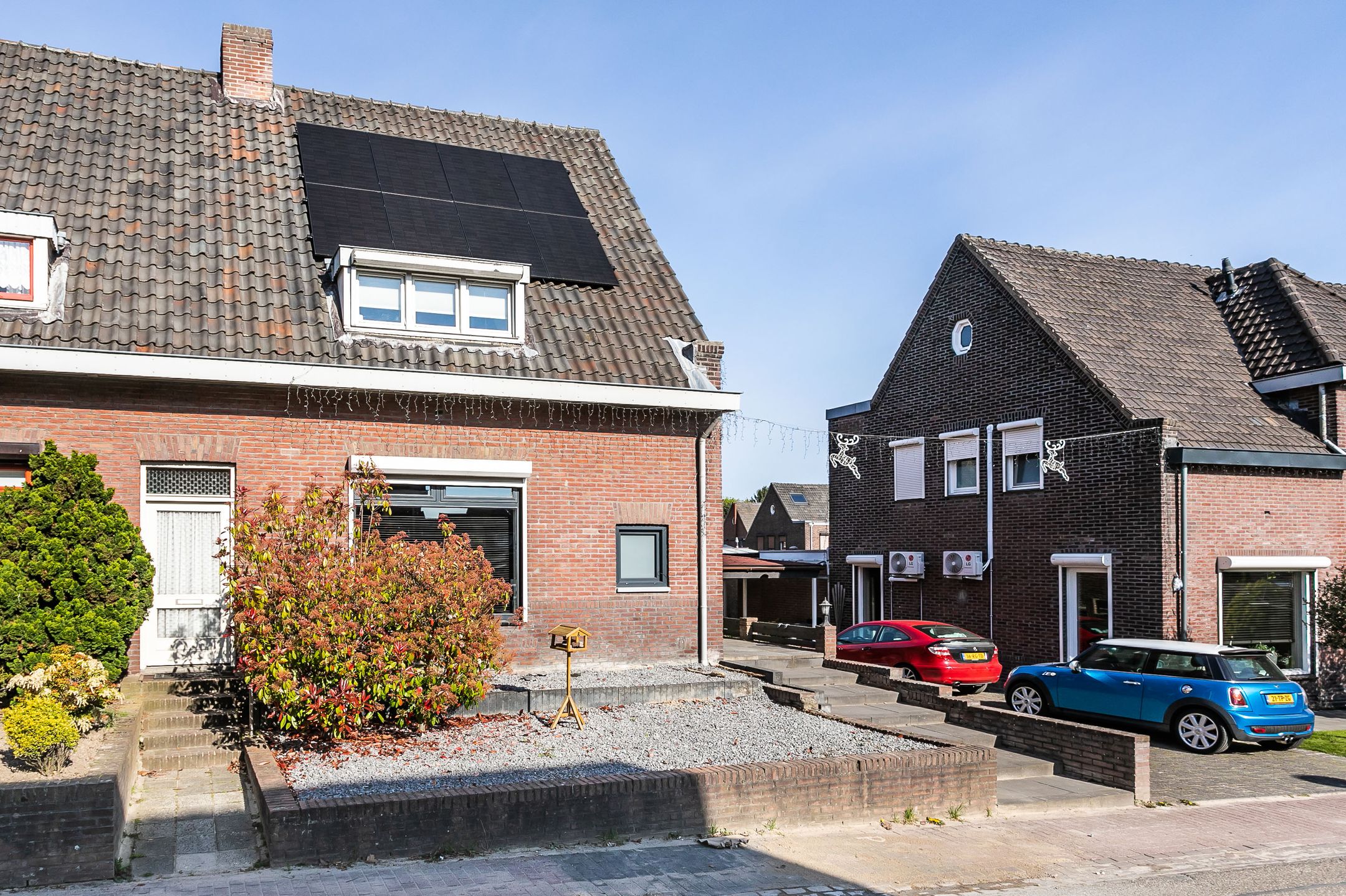 Renovated Semi-Detached Home with Double Garage in Brunssum — 42