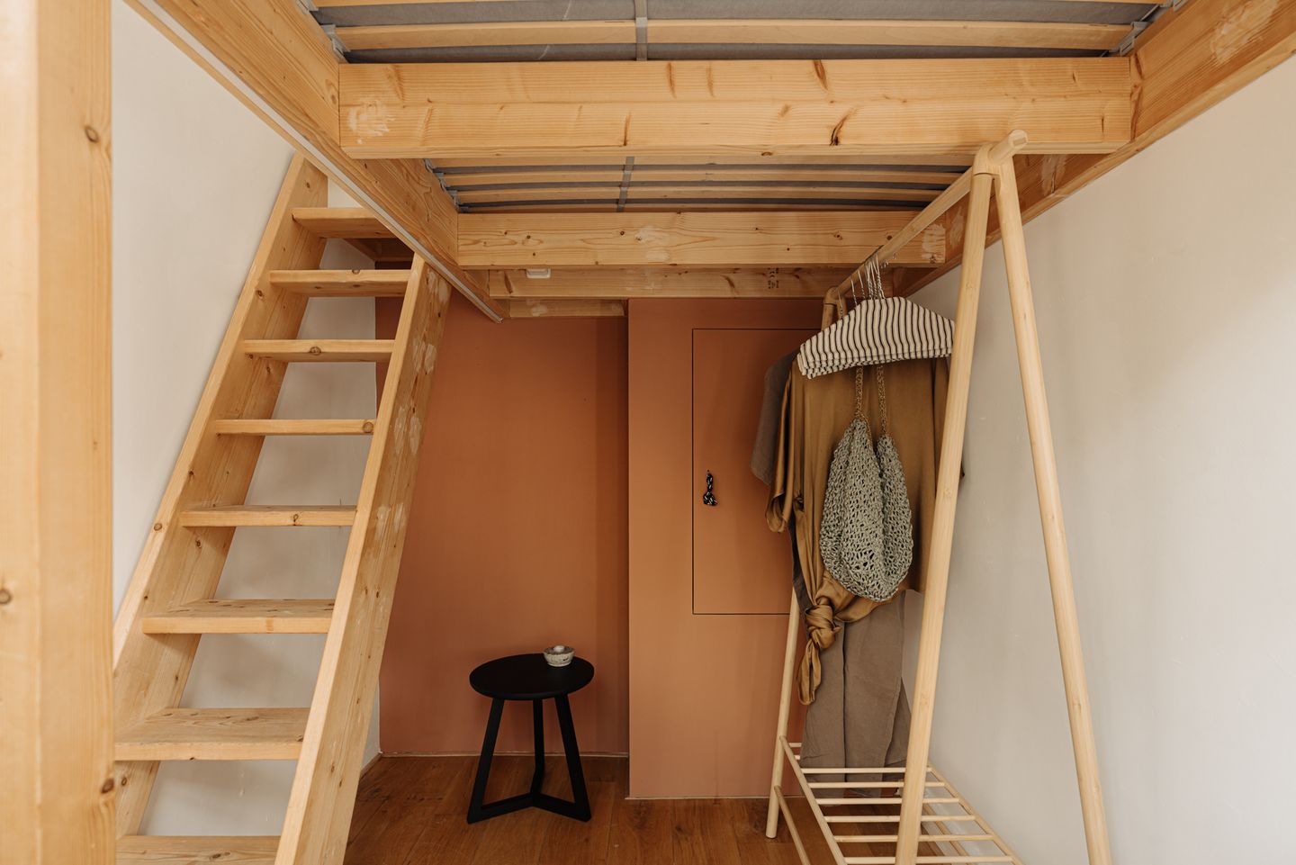 Characterful 2-Bedroom Apartment with Original Details in Oosterparkbuurt — 19