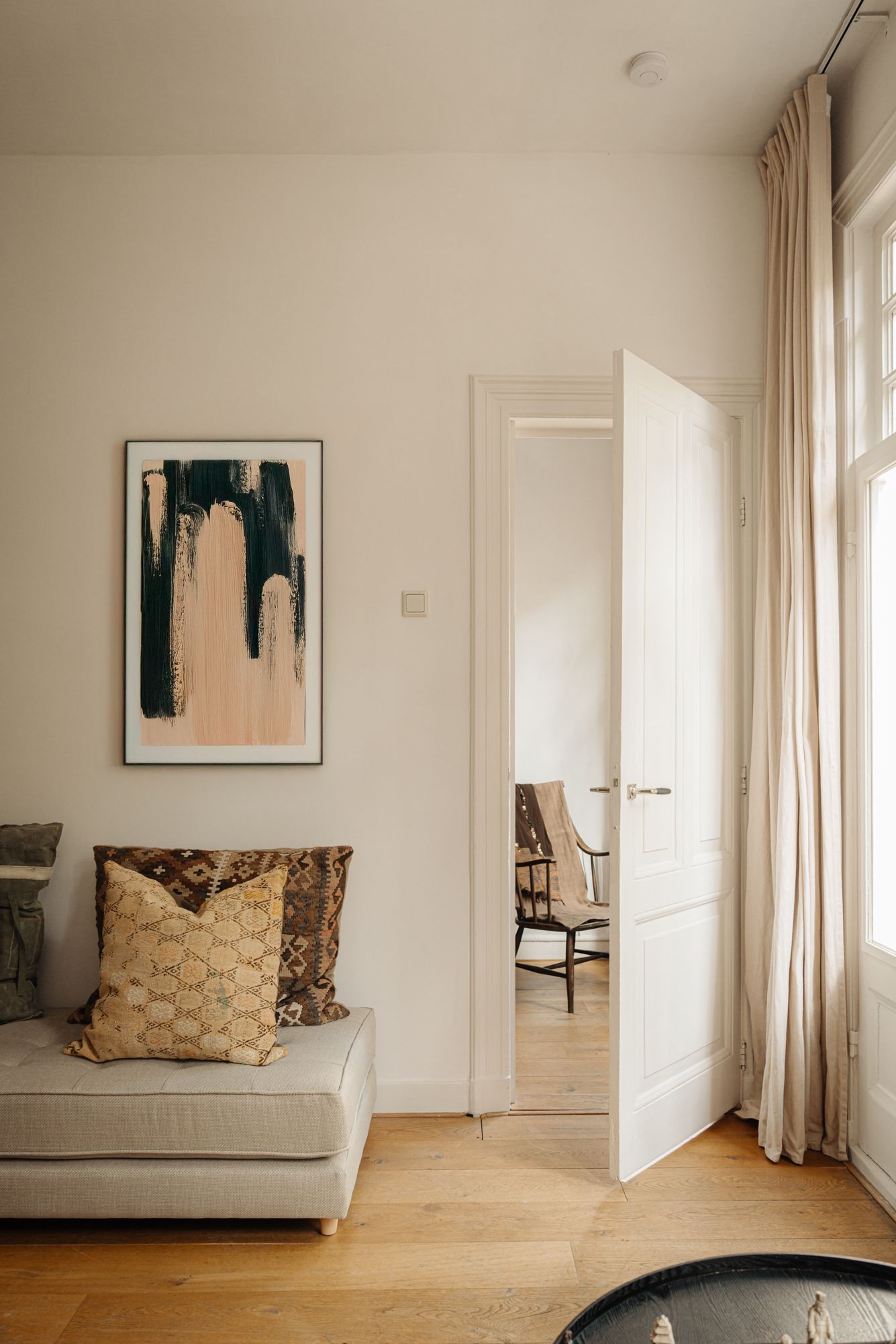 Characterful 2-Bedroom Apartment with Original Details in Oosterparkbuurt — 18