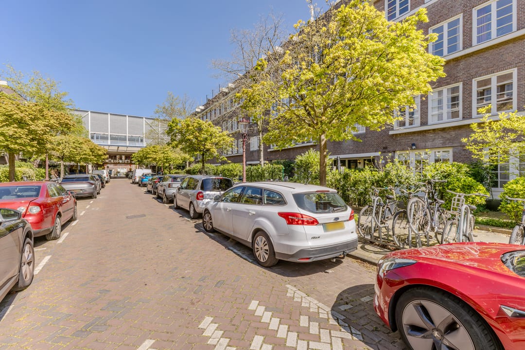 Photo 32 of Danie Theronstraat 23-A