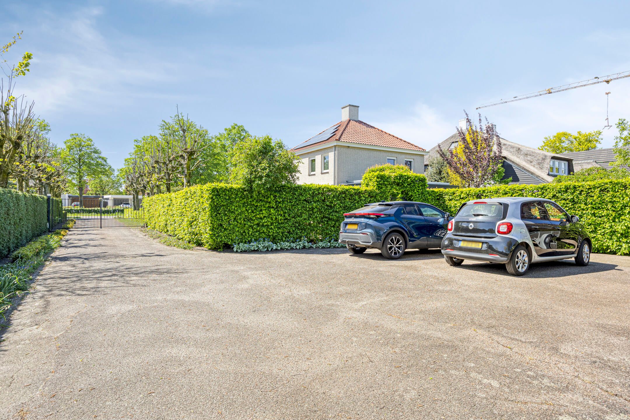 Unique Villa with Delightful Garden — 54