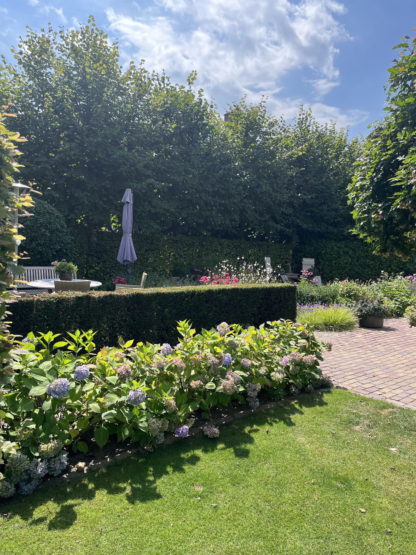 Unique Villa with Delightful Garden — 70