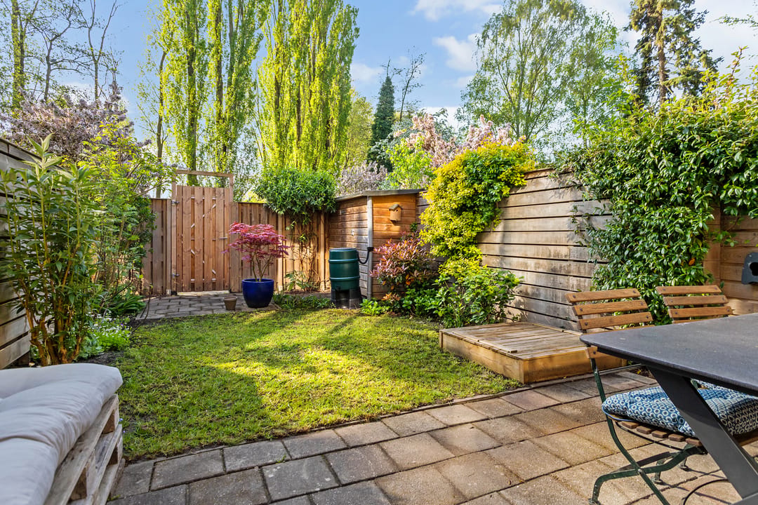 Spacious and well-maintained maisonnette with green views and southeast-facing garden in Lunetten — 26
