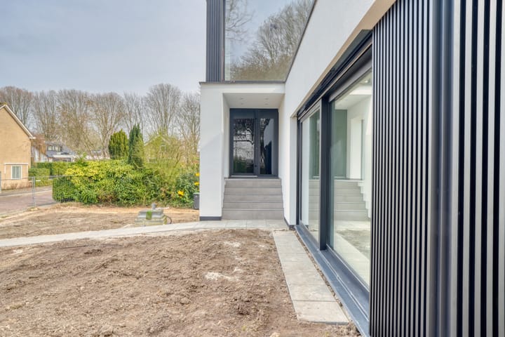 Vrijstaande woning te koop: Peppellaan 9, Dordrecht