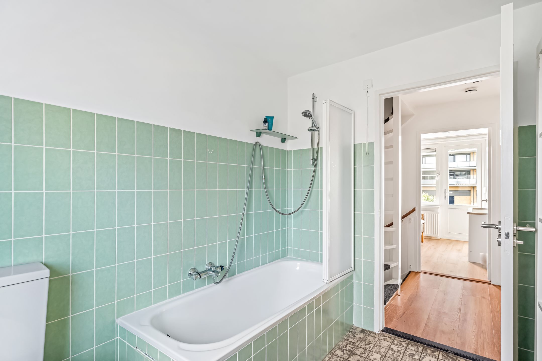 Spacious Family Home with Five Bedrooms in Quiet Amersfoort Neighborhood — 20