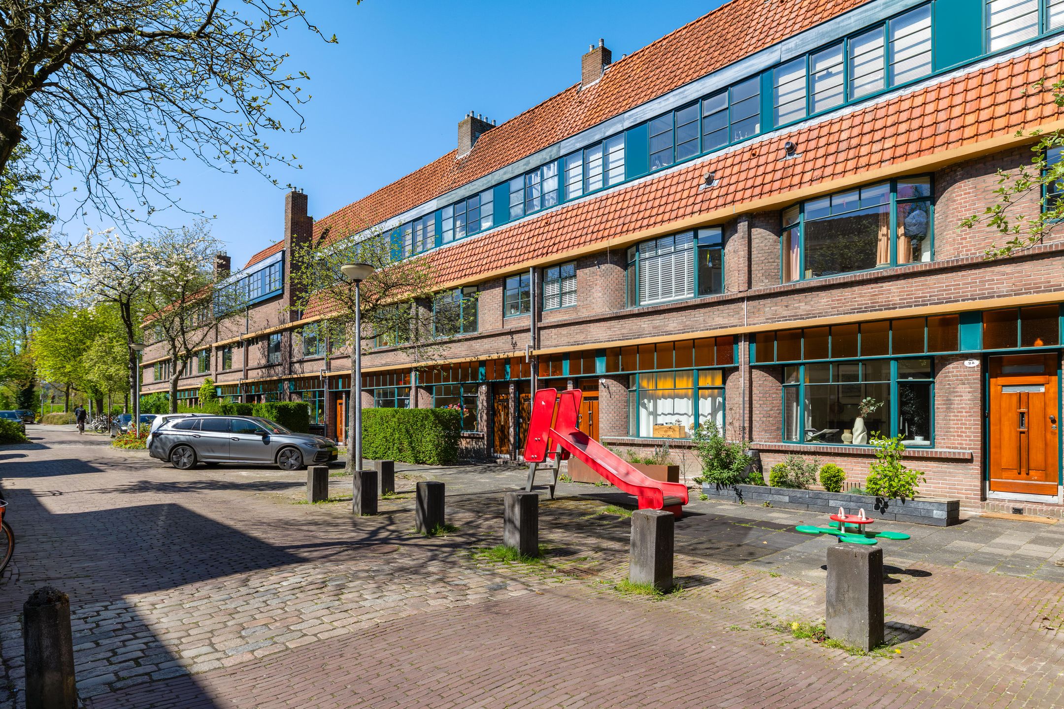 Photo 6 of Louise Henriettestraat 29