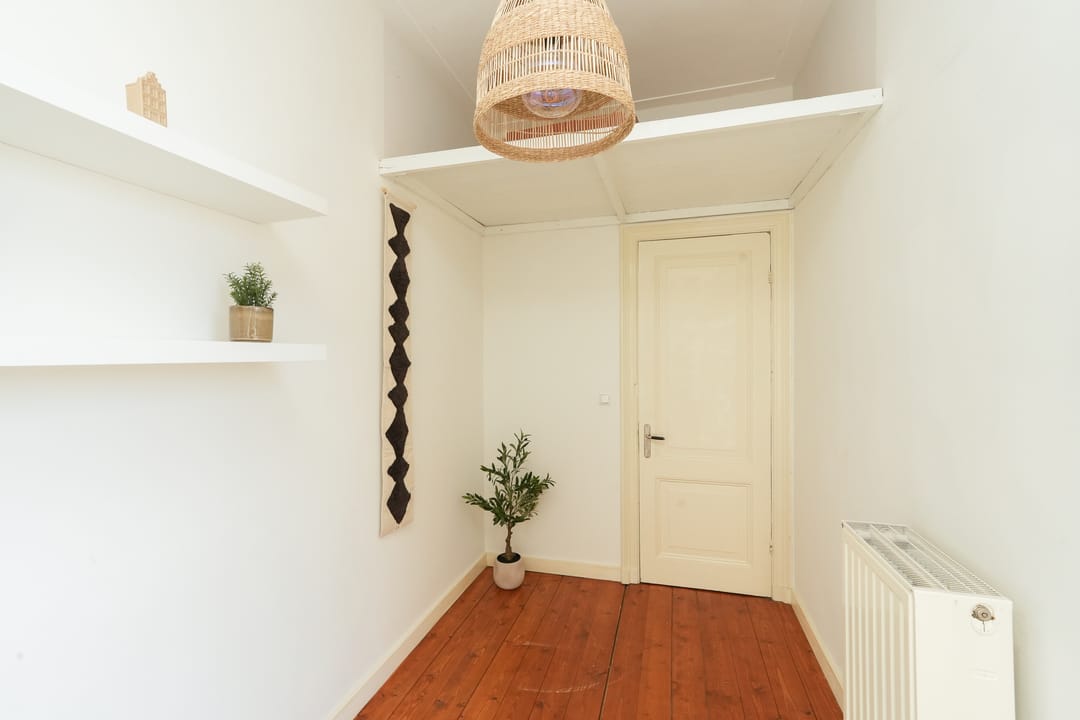 Photo 23 of Johannes Vijghstraat 76