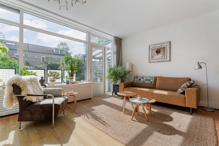 Photo 4 of Oudenboschstraat 15