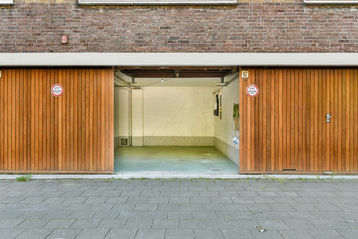 Photo 4 of Kastelenstraat 97
