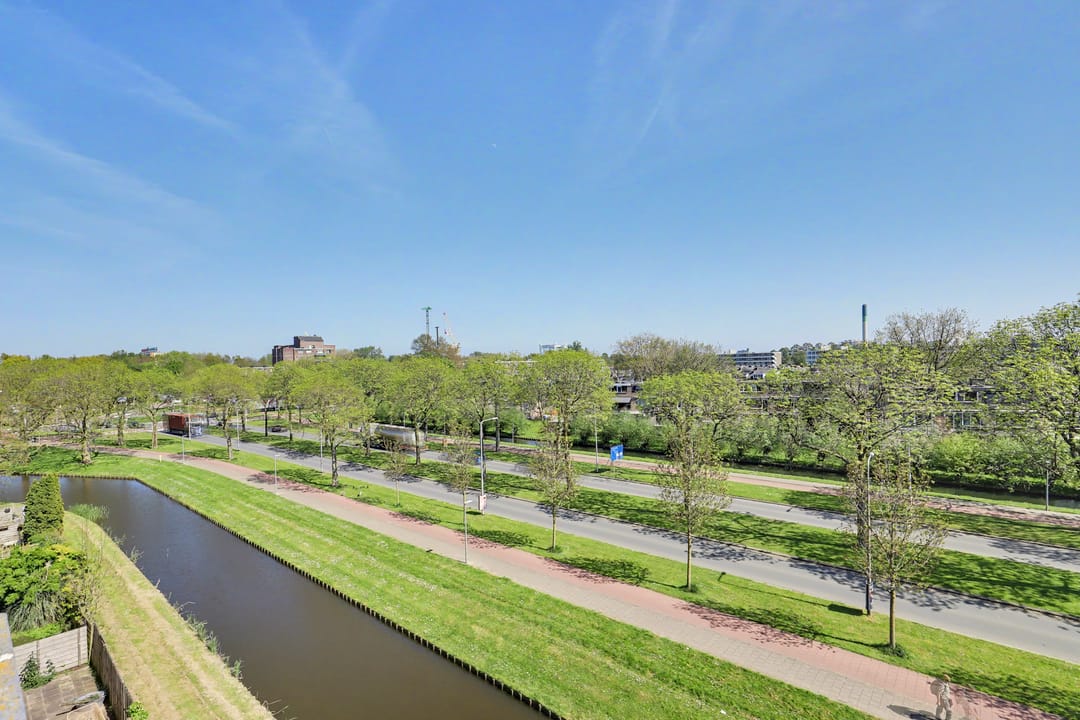 Photo 28 of Zonnebloemstraat 118