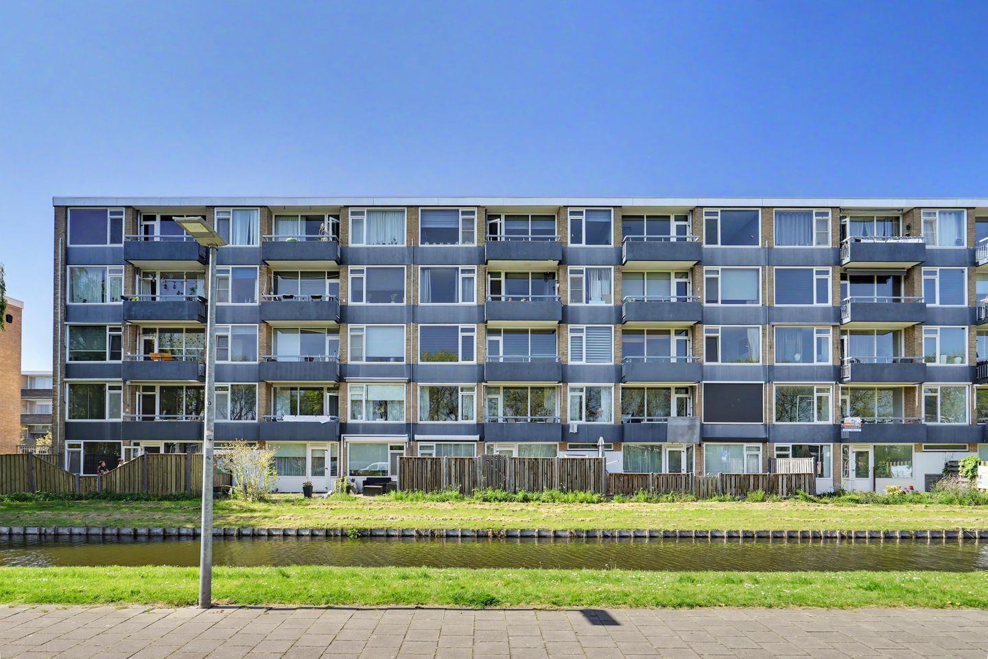 Photo 34 of Zonnebloemstraat 118