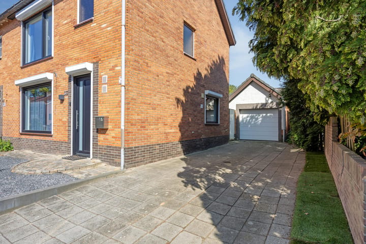 Photo 4 of Nieuwstraat 33