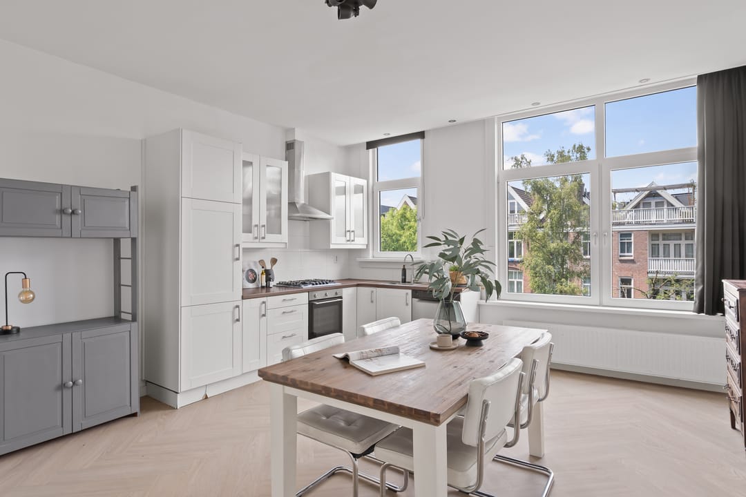 Photo 2 of Snellinckstraat 25-B02