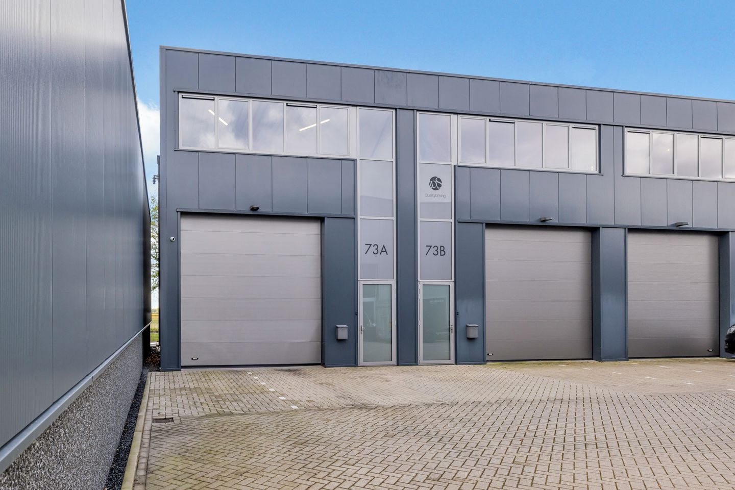 Bekijk foto 3 van Crommelinbaan 73-A