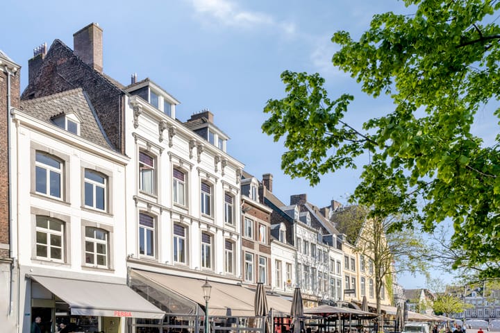 Photo 4 of Boschstraat 105-F