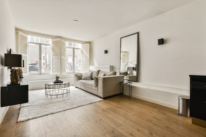 Photo 2 of Govert Flinckstraat 141-A