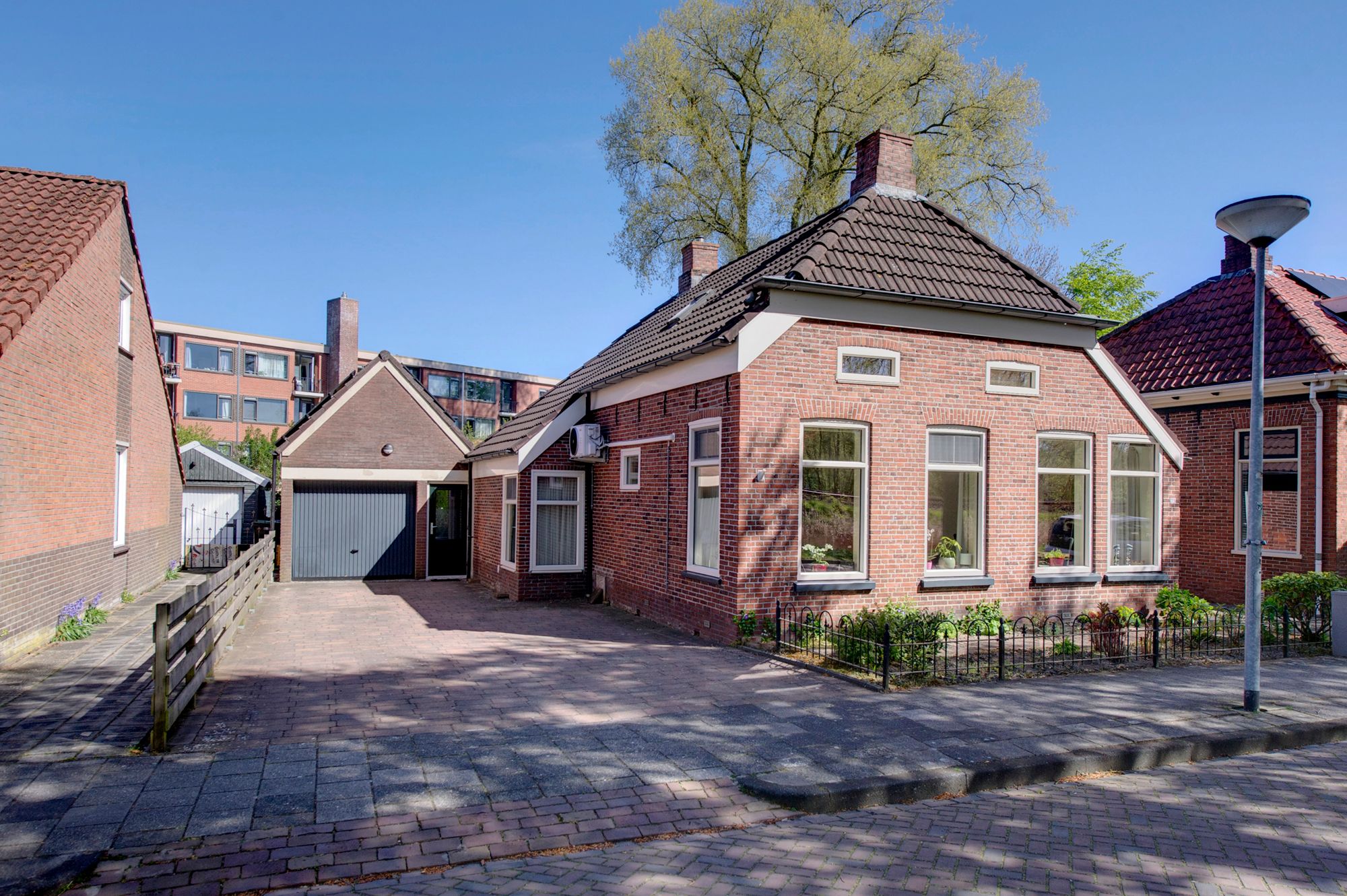 Parallelweg 73 