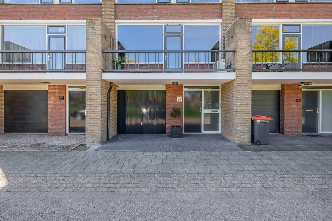 Foto 46 van Frank van Borselenstraat 37