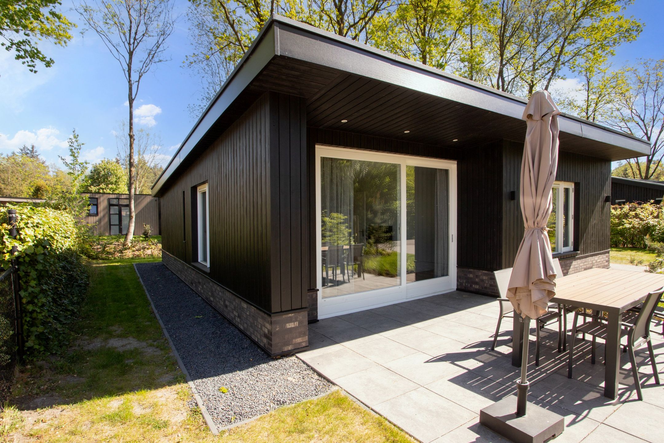 3-bedroom freehold villa in Lage Mierde — photo 4 of 5