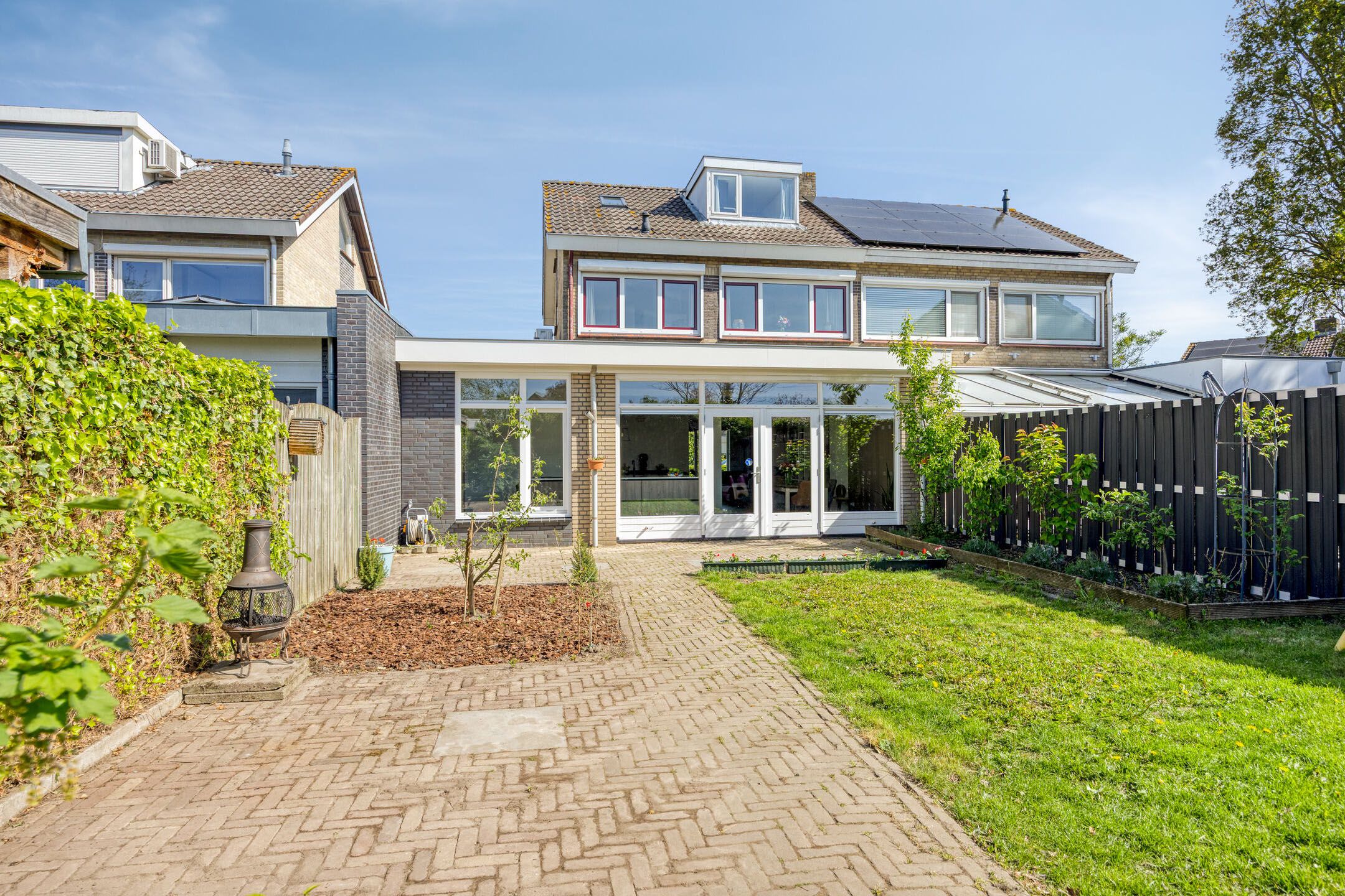 Photo 9 of Burgemeester van Lyndenpark 43