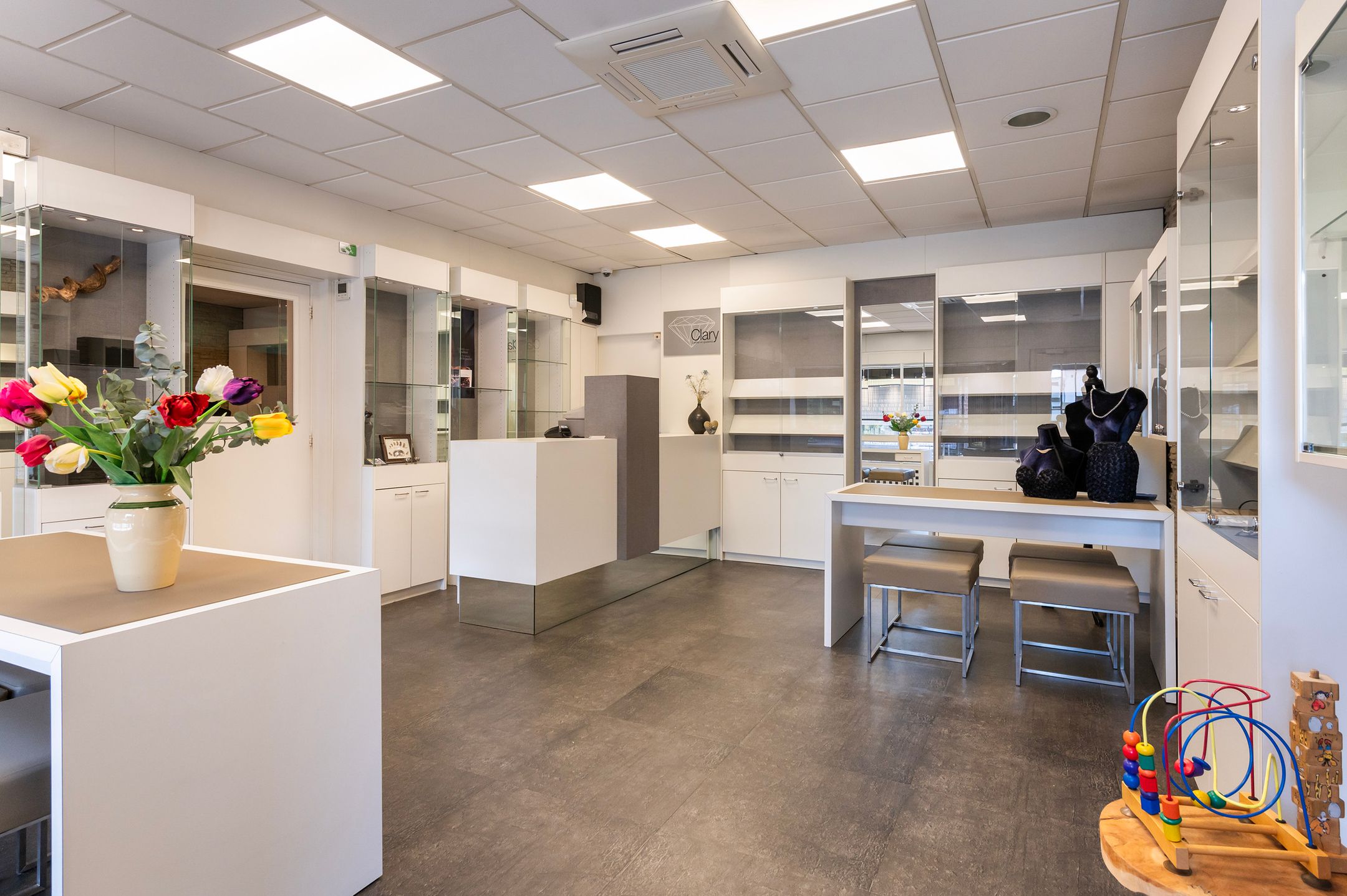 Multifunctional Property in the Heart of Neede with Endless Possibilities — 15