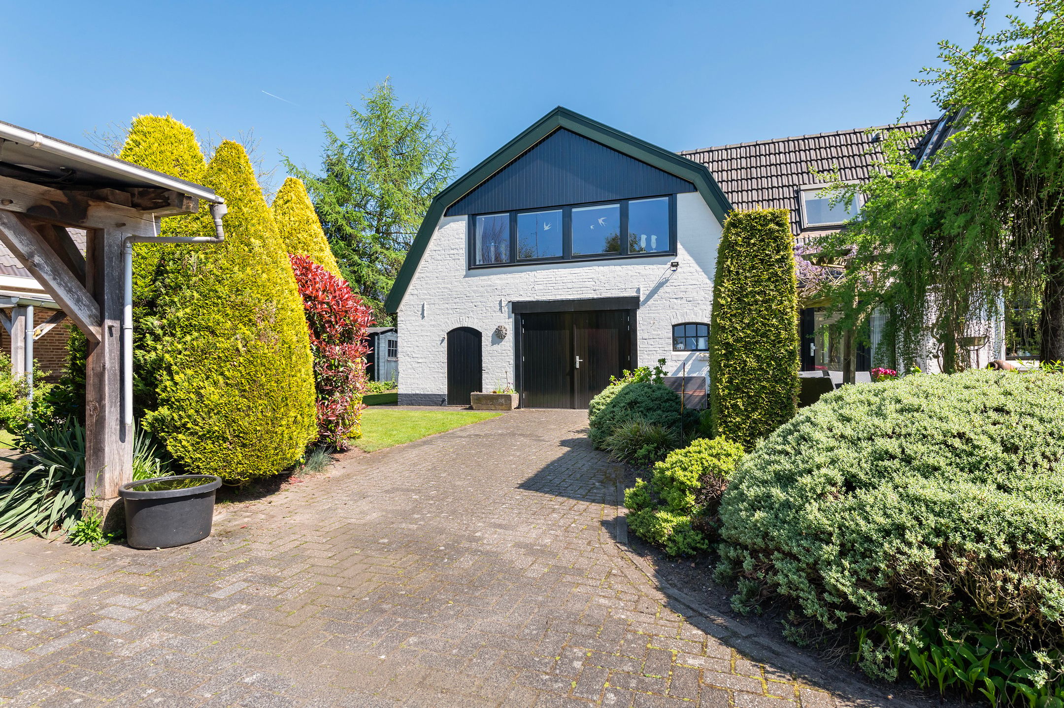 Multifunctional Property in the Heart of Neede with Endless Possibilities — 57