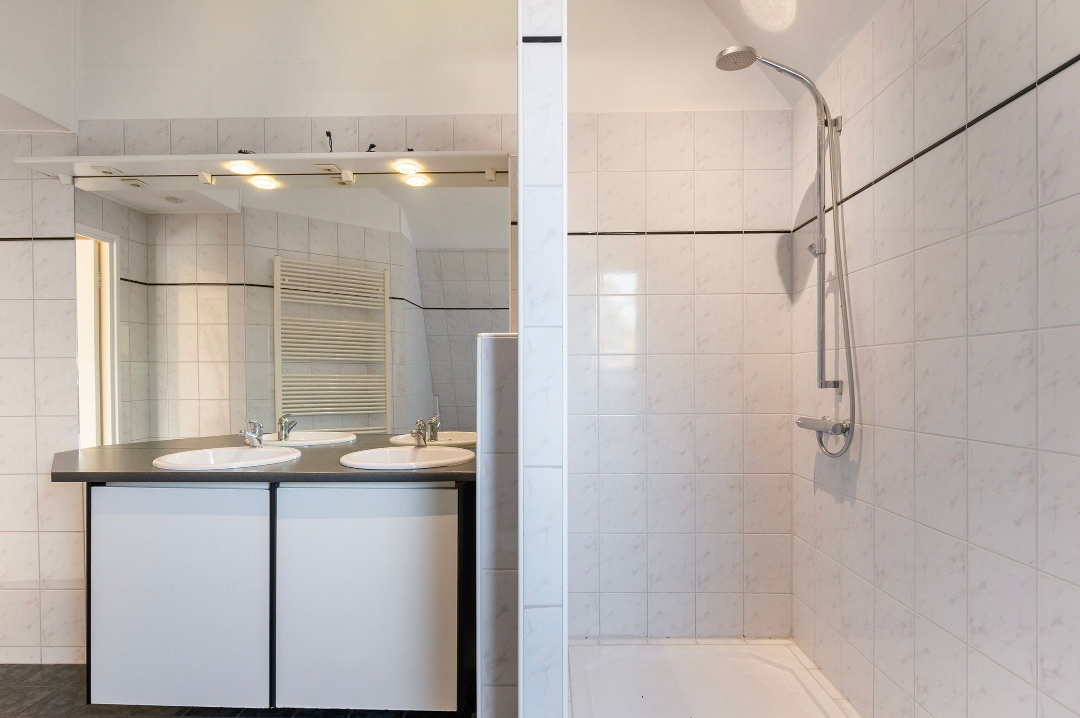 Multifunctional Property in the Heart of Neede with Endless Possibilities — 51