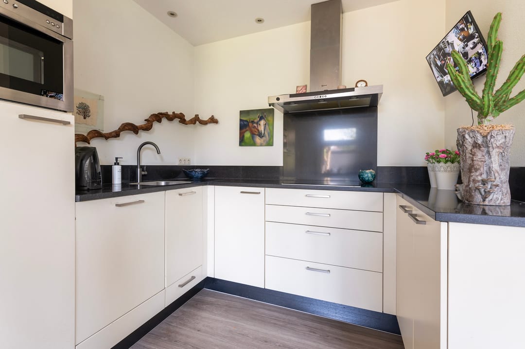 Multifunctional Property in the Heart of Neede with Endless Possibilities — 28