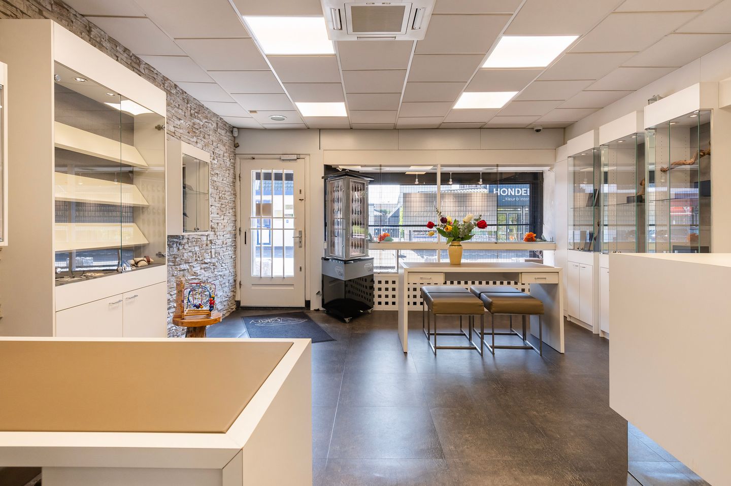 Multifunctional Property in the Heart of Neede with Endless Possibilities — 20