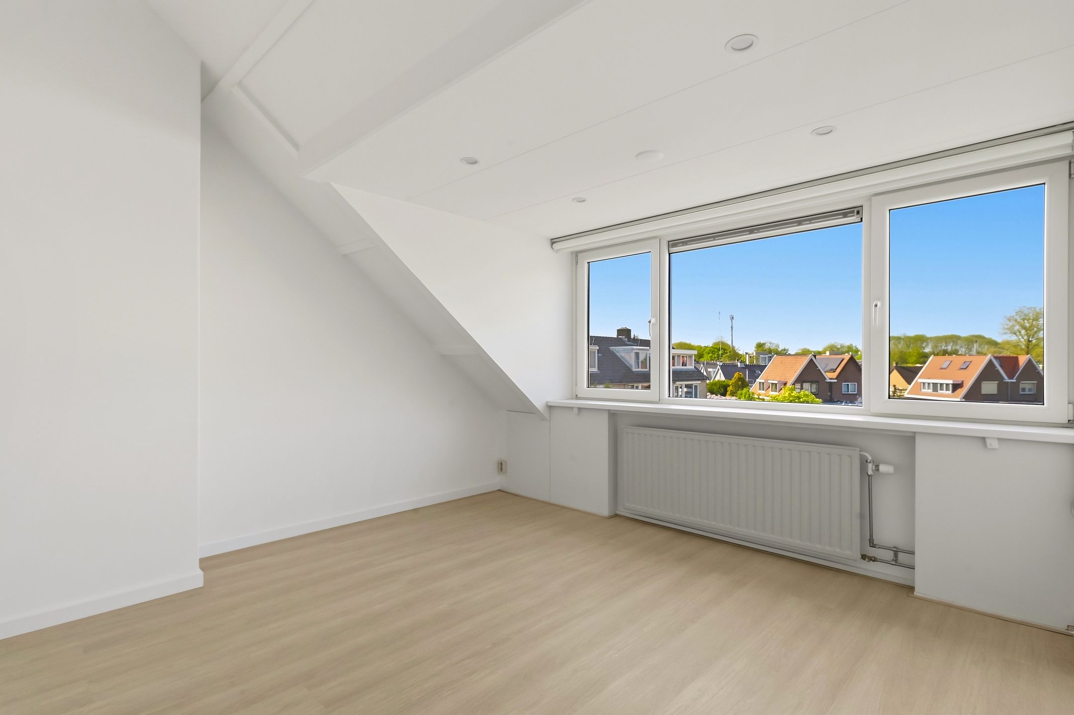 Photo 33 of Laurierstraat 53