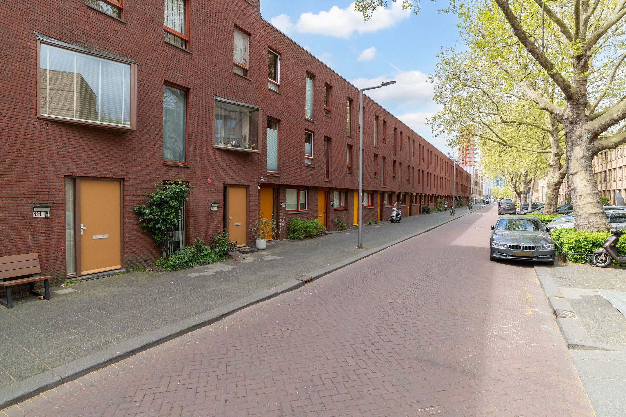 Parallelweg 115 