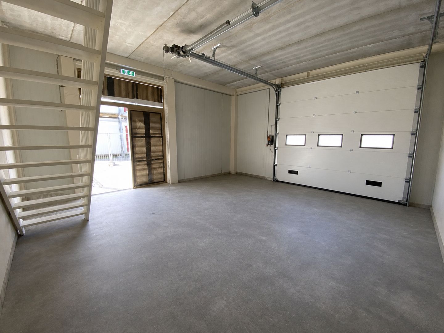 View photo 2 of Palmpolstraat 99-G12