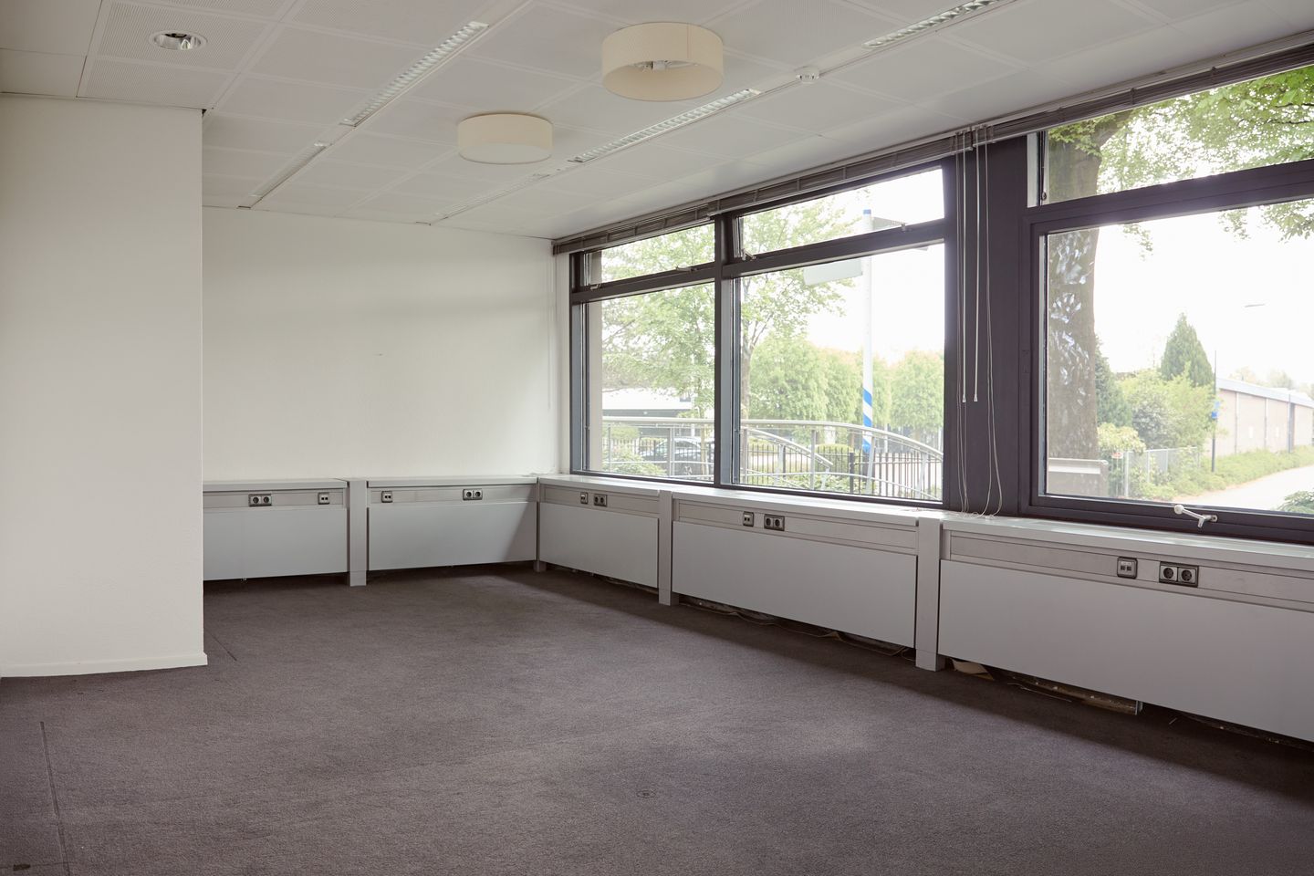 Bekijk foto 2 van Rembrandtlaan 31