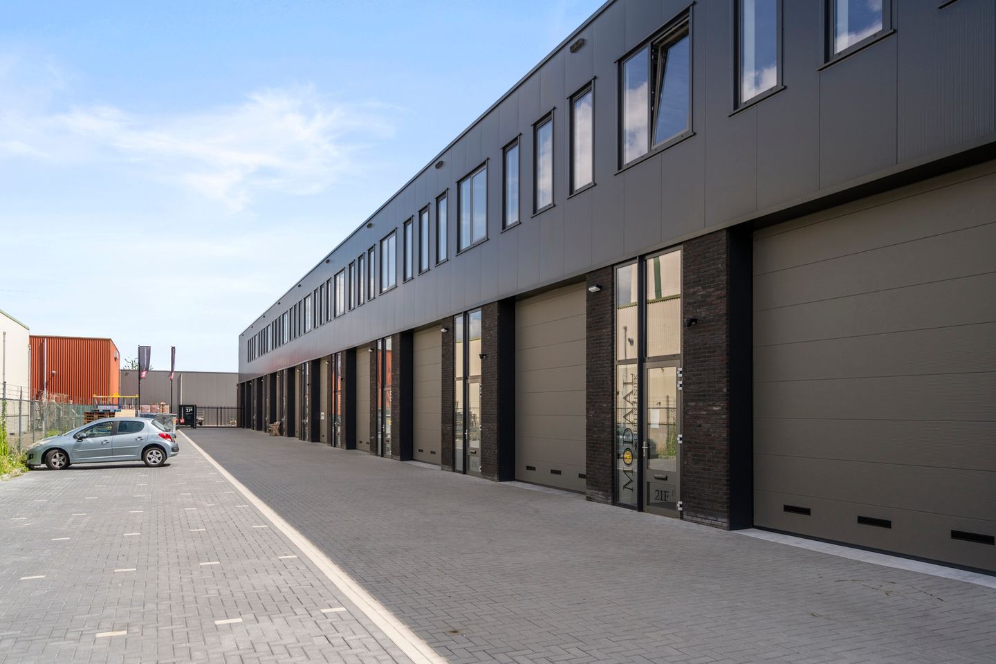 View photo 4 of Accustraat 21-F