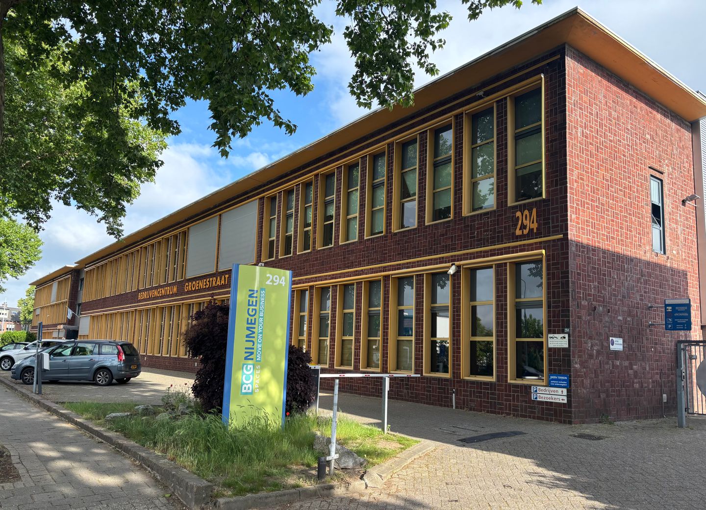 View photo 1 of Groenestraat 294