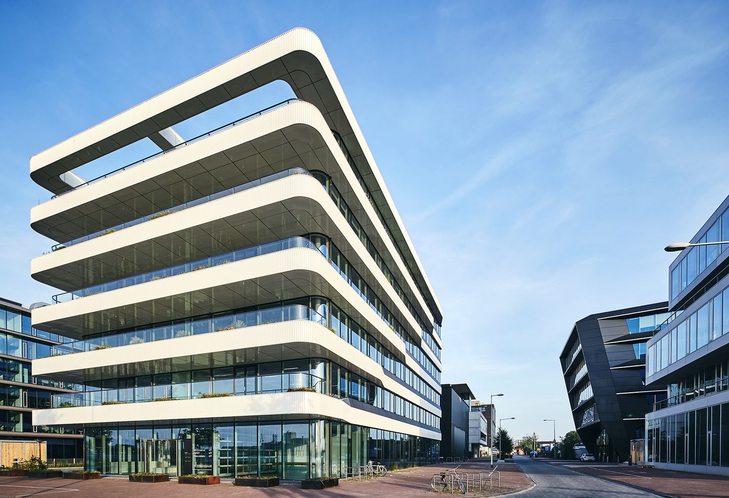 View photo 1 of Moermanskkade 401