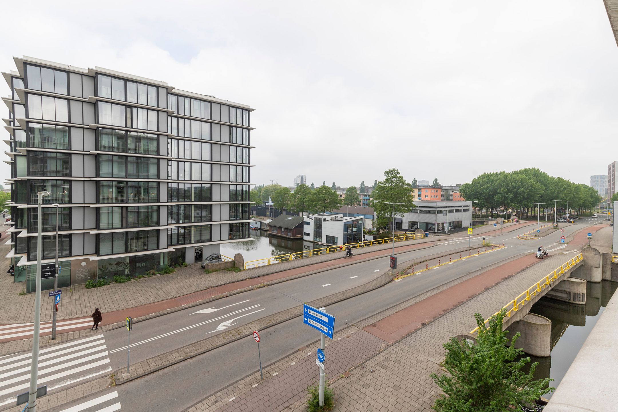 Foto 42 van Th. K. van Lohuizenlaan 252
