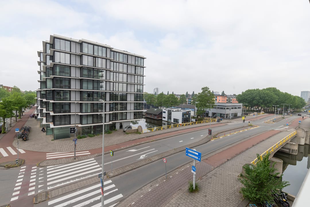 Foto 41 van Th. K. van Lohuizenlaan 252