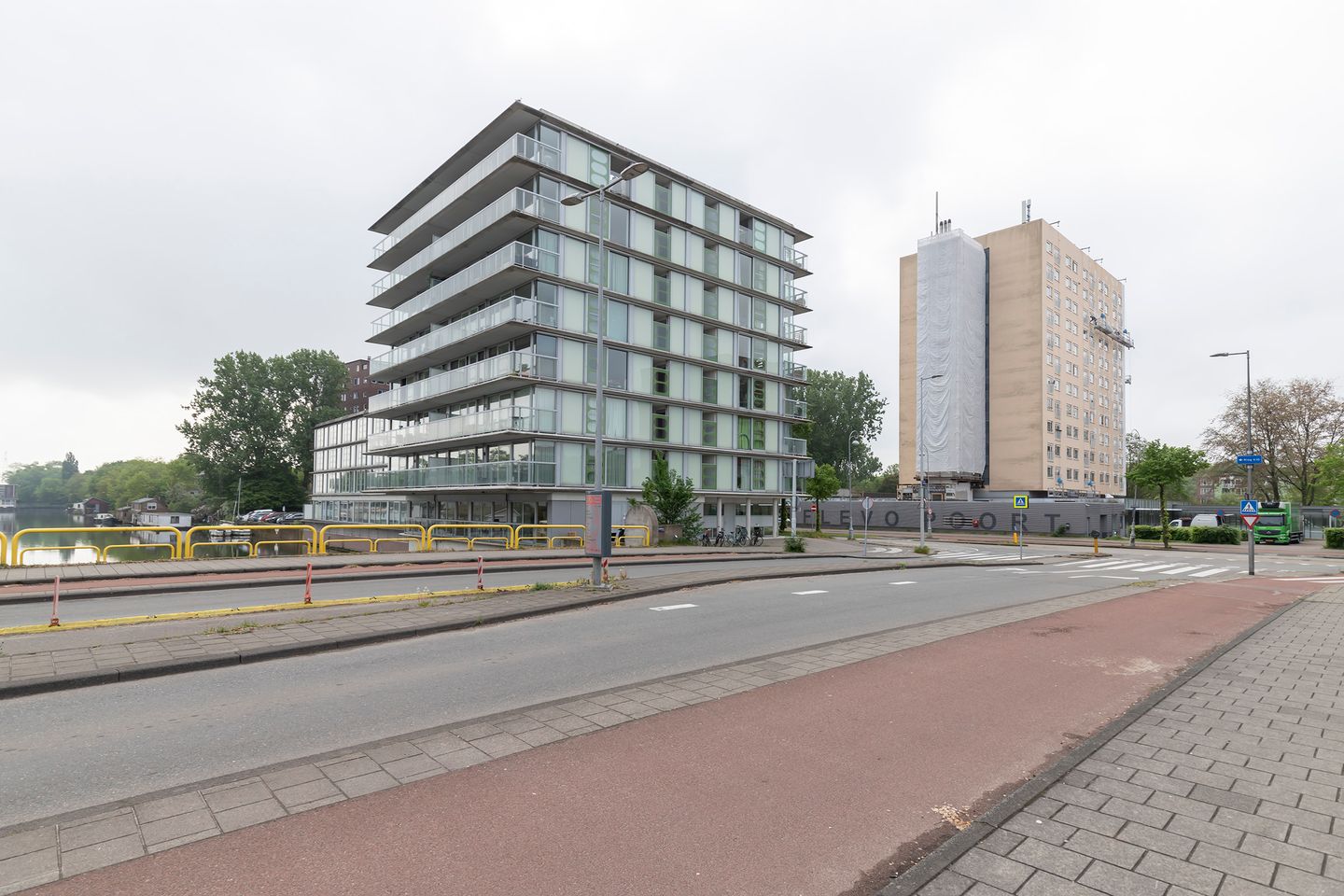 Foto 50 van Th. K. van Lohuizenlaan 252