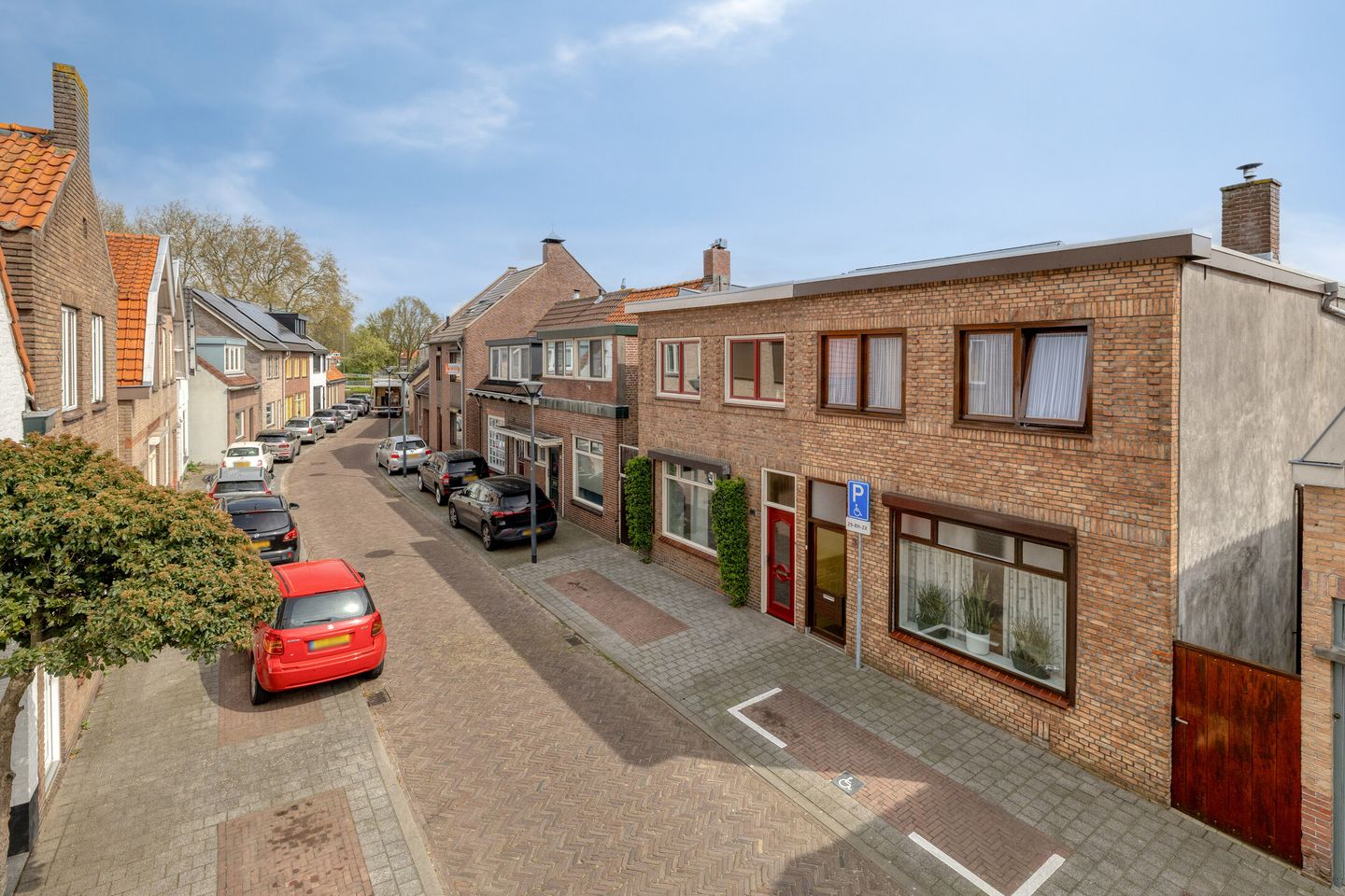 Photo 35 of Postillonstraat 36