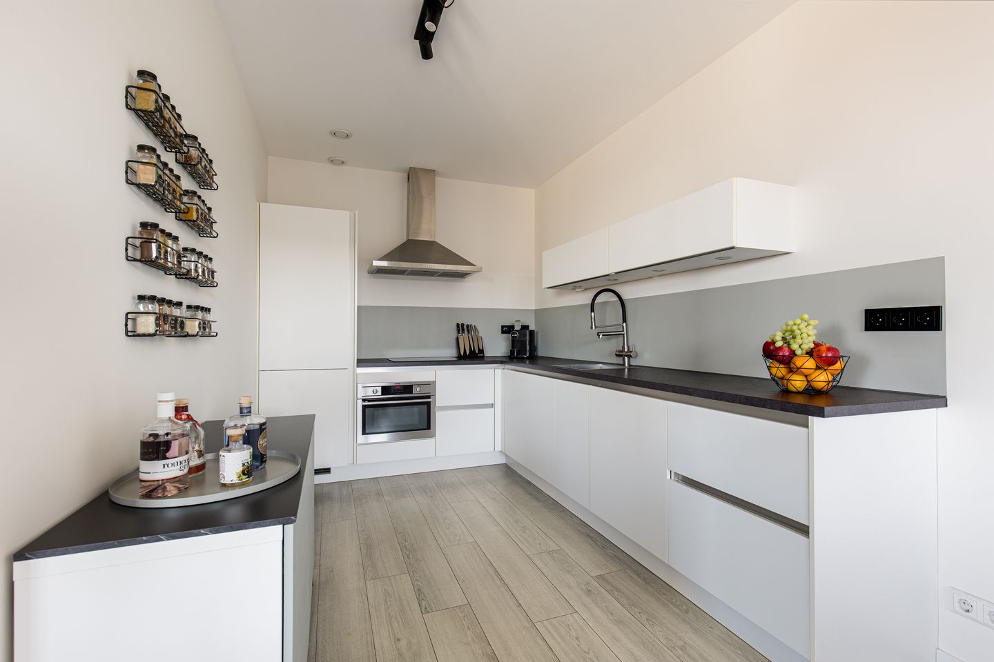 Photo 10 of Truus Oversteegenstraat 155