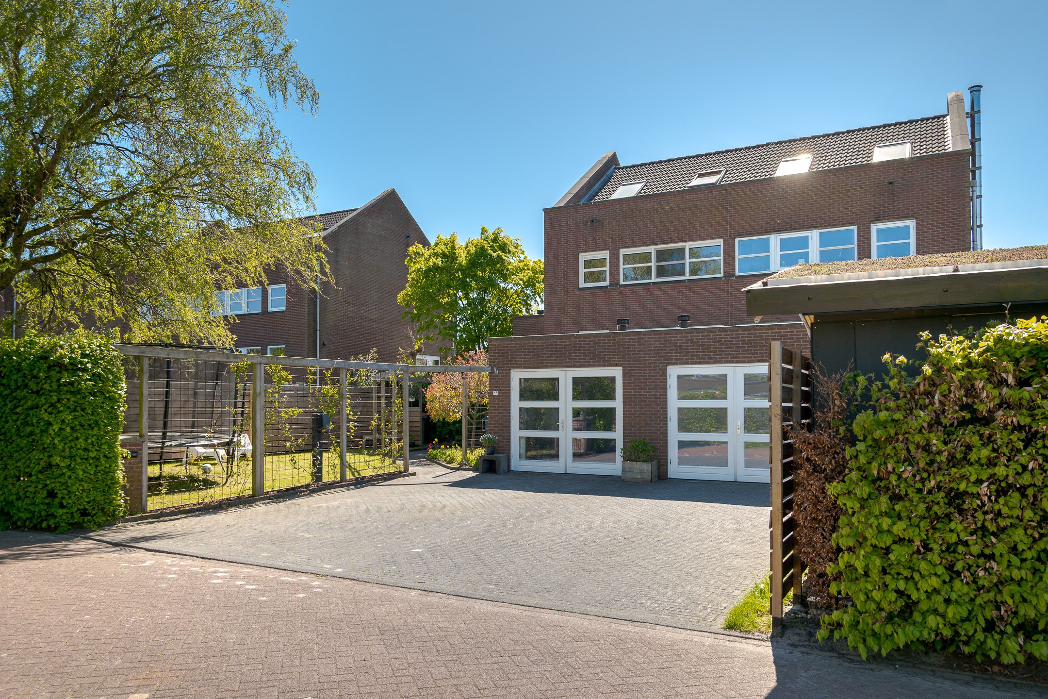 Dilletuin 63 