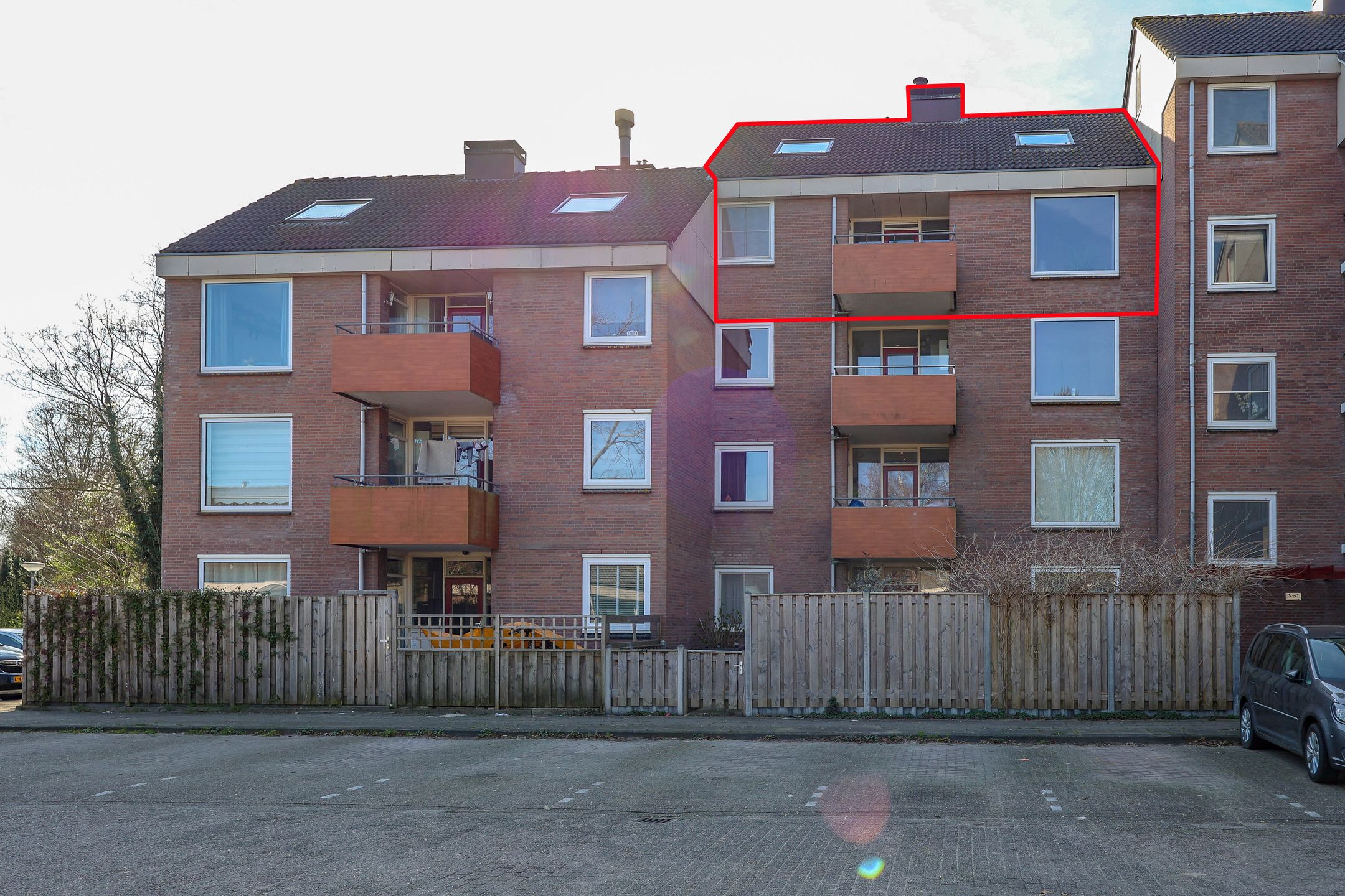 Hofmark 33 