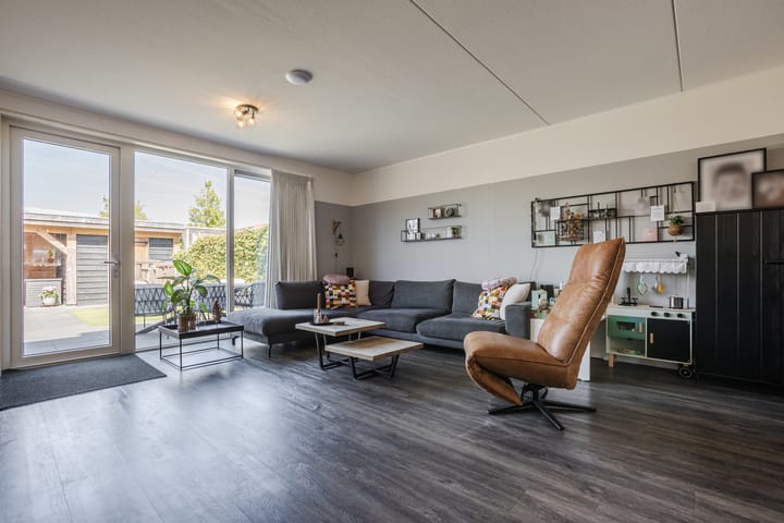 Hoekwoning te koop: Drukpers 1, Meppel