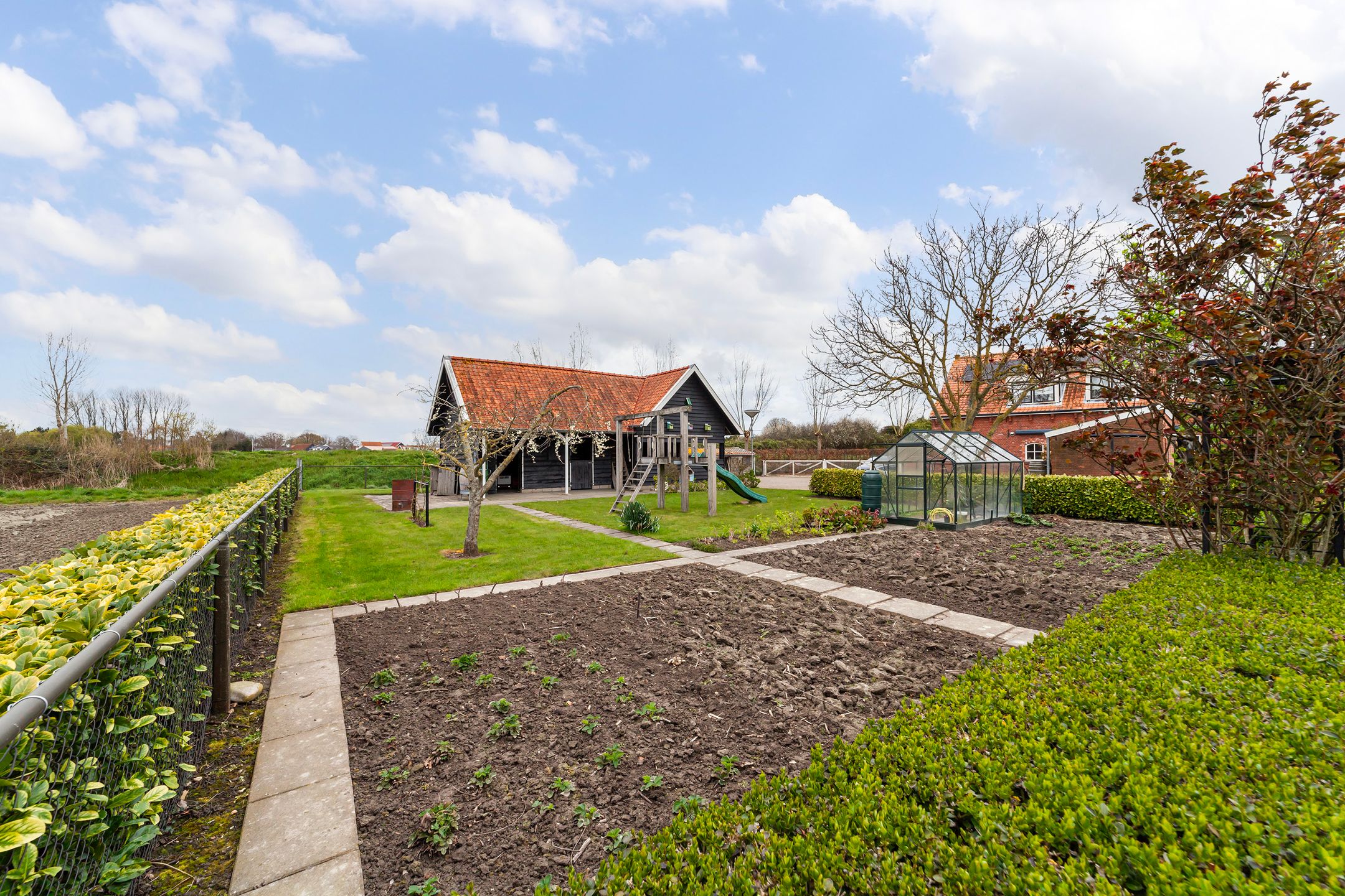 Photo 36 of Oudelandsedijk 3