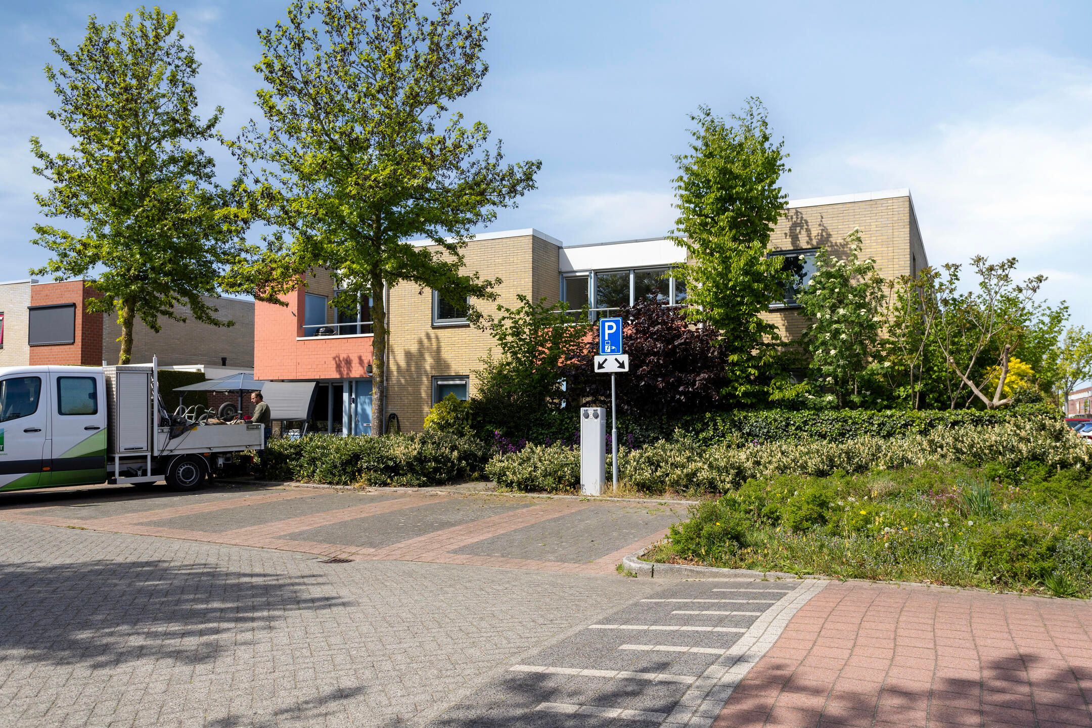Photo 3 of Galjoen 5