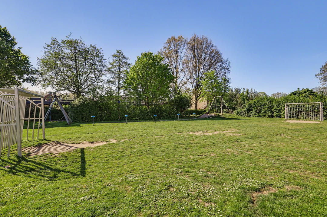 Photo 43 of Dwarsvliet 16